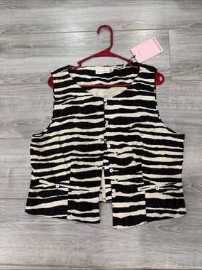 Avec Les Filles Black & Cream gold Striped Button-Front Sleeveless Vest XL